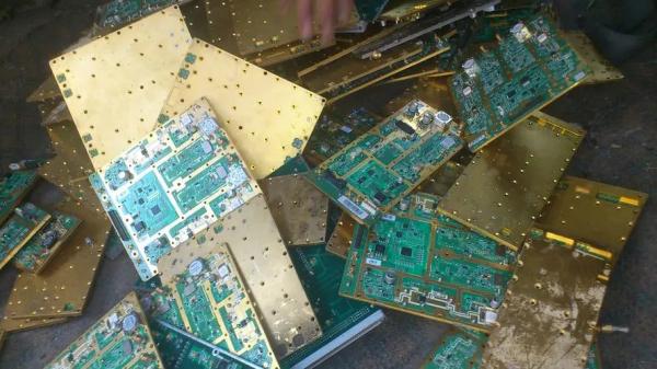 回收废旧电路板是怎样赚钱的